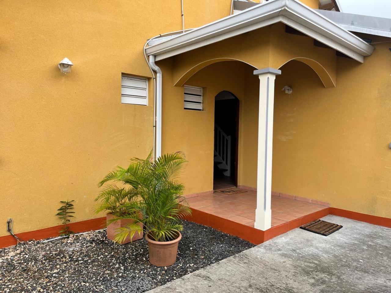 Mango Sea -Villa "Maracudja" Et Appartement "Jojoba" Avec Piscine & Vue Sur Les Iles Saint-Francois  Exterior photo